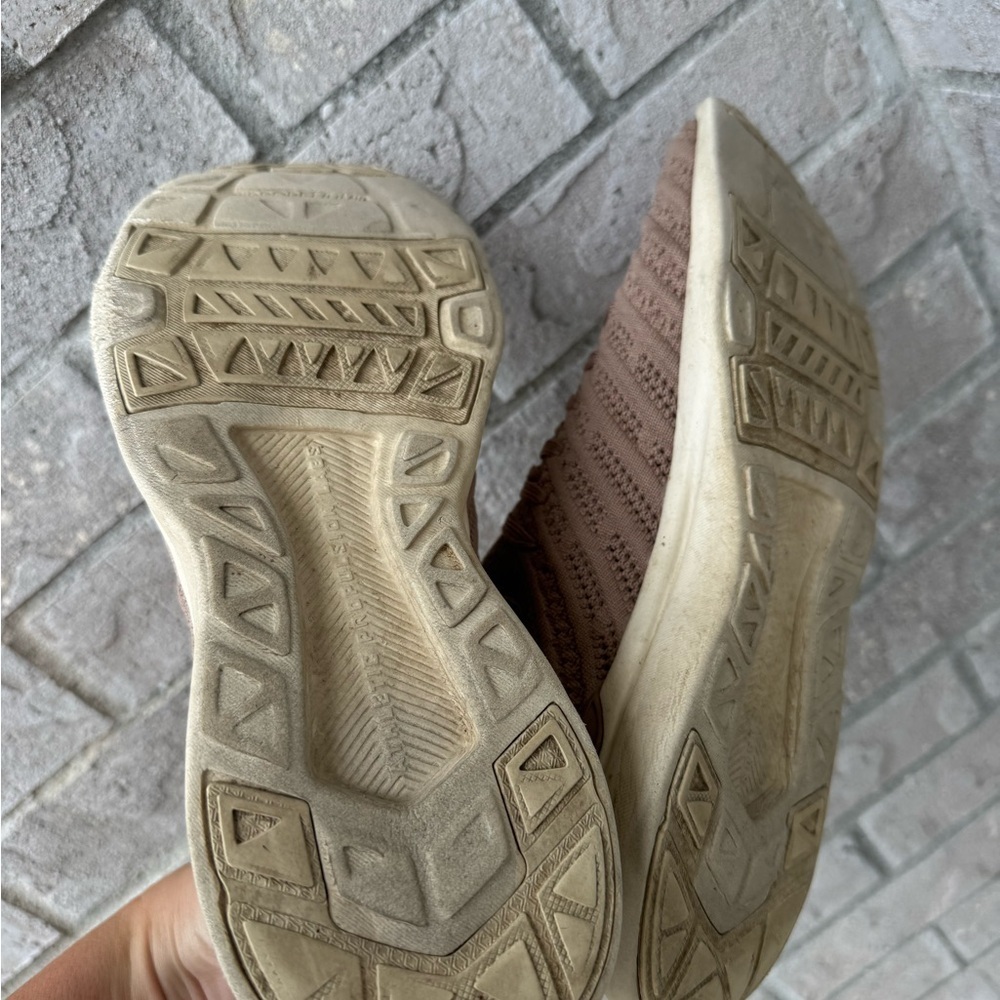 APL Taupe Knit Sneakers with Teal Logo - Picture 4 of 7